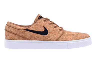 PrinzSneaker's tweet photo. Sneaker aus Kork von #Nike #Stefanjanoski! Wie abgefahren ist das bitte?!
https://t.co/ZKhVeJpWda https://t.co/kM2VKxPRtU