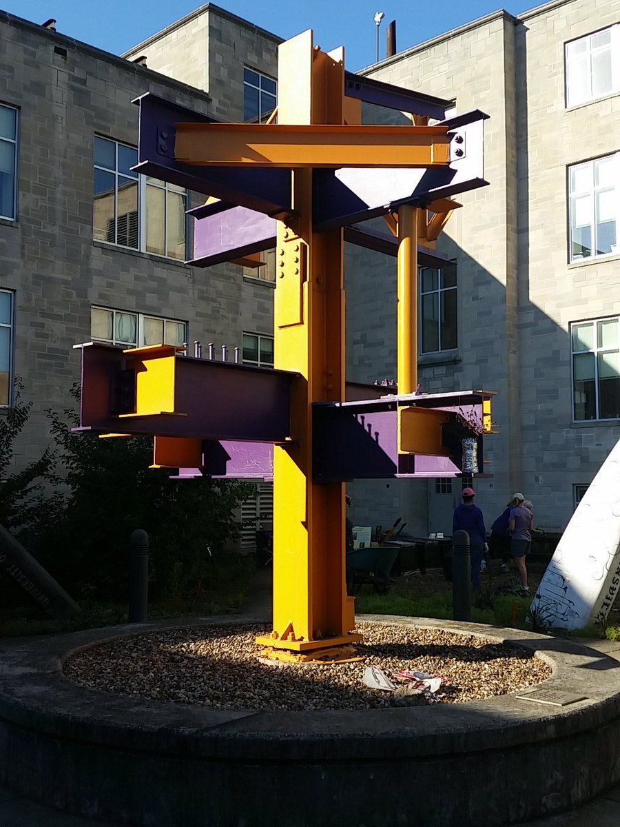 UEvansville's tweet photo. Look closely, employees are pulling weeds and working in the native plant garden and all around campus today for "UE Gives Back on Campus"! https://t.co/rJUiJqGbE2