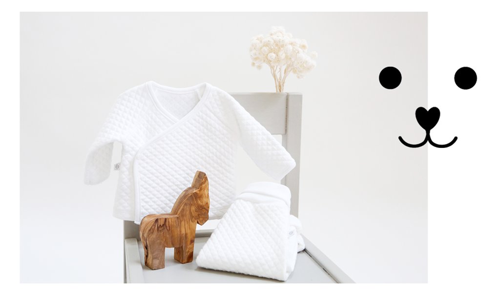 Absorba_France's tweet photo. Une ligne toute blanche et toute douce  💓 https://t.co/PSfF91QpR7 https://t.co/uWe0MYnjoH