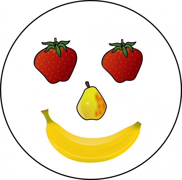 cyclefresh's tweet image. #healthyeating #WorldSmileDay A smile + an apple a day keeps the doctor away! #Keepsmiling