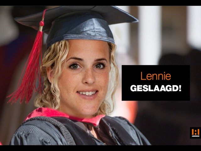 Súper trots zijn wij op onze medewerker, Lennie Wiersma
Na 4 jaar keihard studeren  heeft ze haar diploma HBO-Rechten op zak. 
Gefeliciteerd