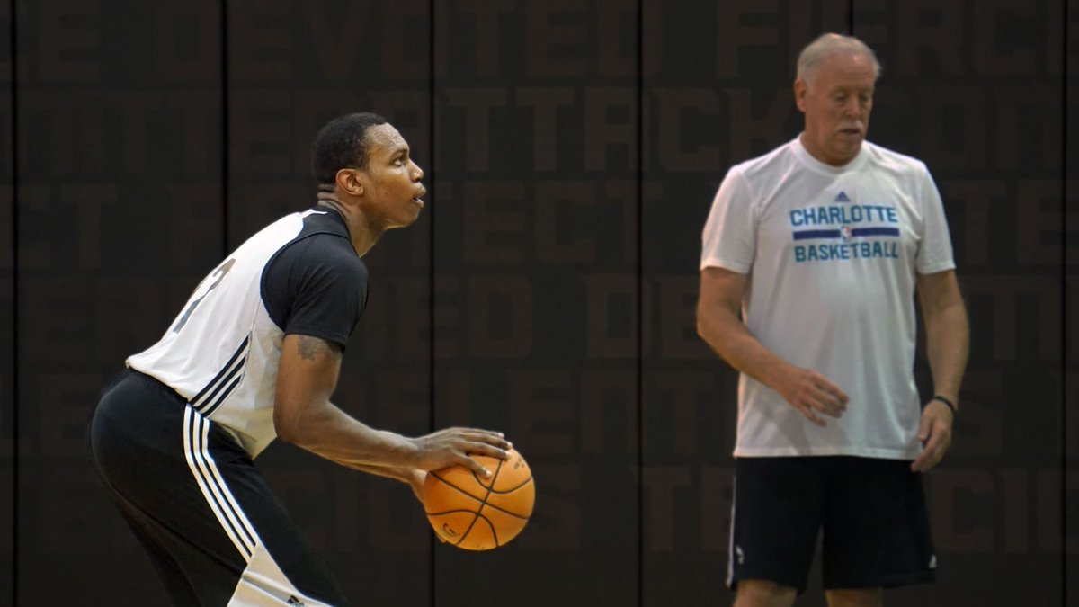 zesty_hornets's tweet photo. Locked on Hornets: Interview and profile with #TreveonGraham https://t.co/Q0kB11g8Ur https://t.co/ojlOu5UCDi
