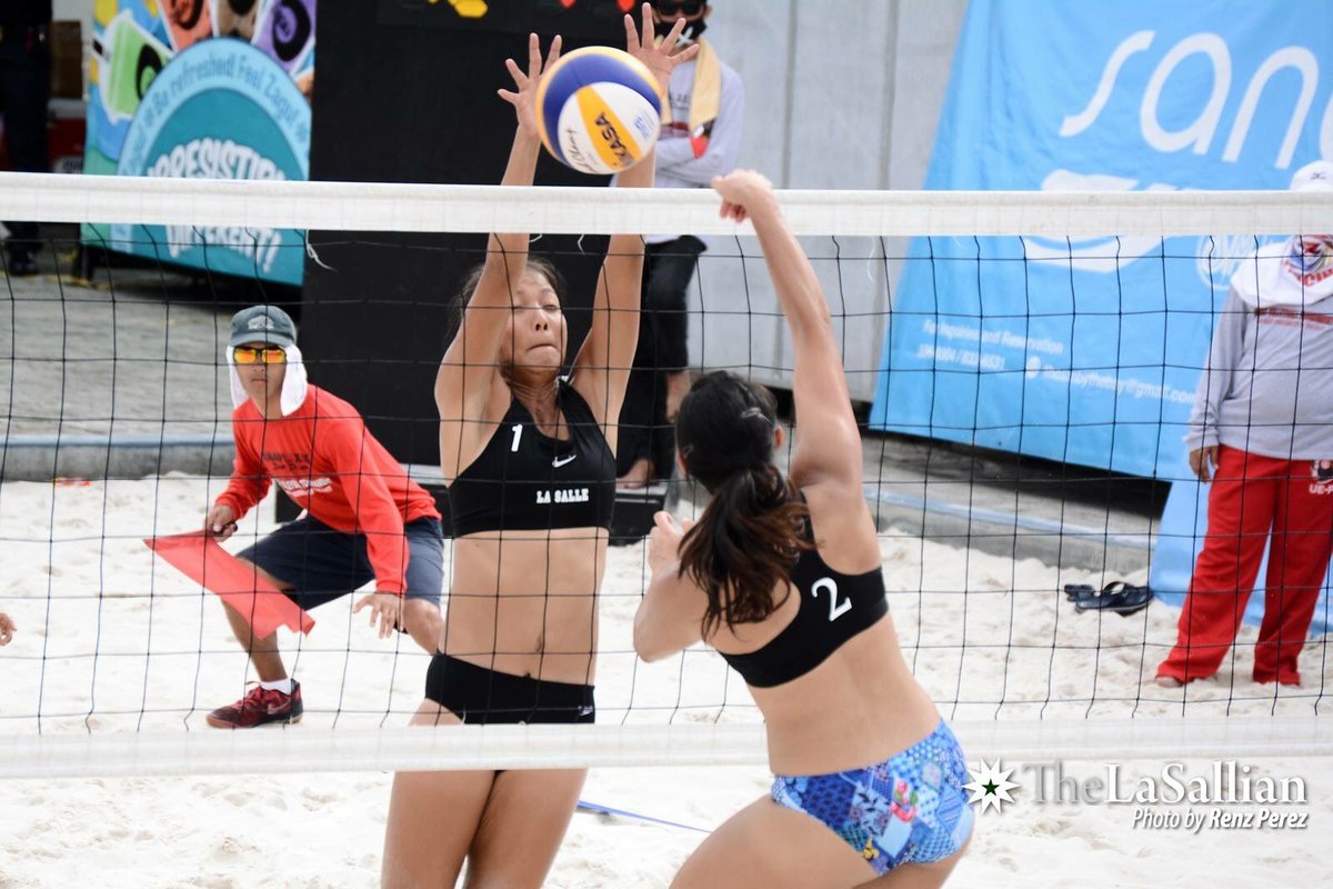 GREENBEASTS's tweet photo. Block Party sa Beach Volleyball! 
Super galing @tin15Tiamzon 👏🏼👏🏼👏🏼 https://t.co/BmC4TO6UoM