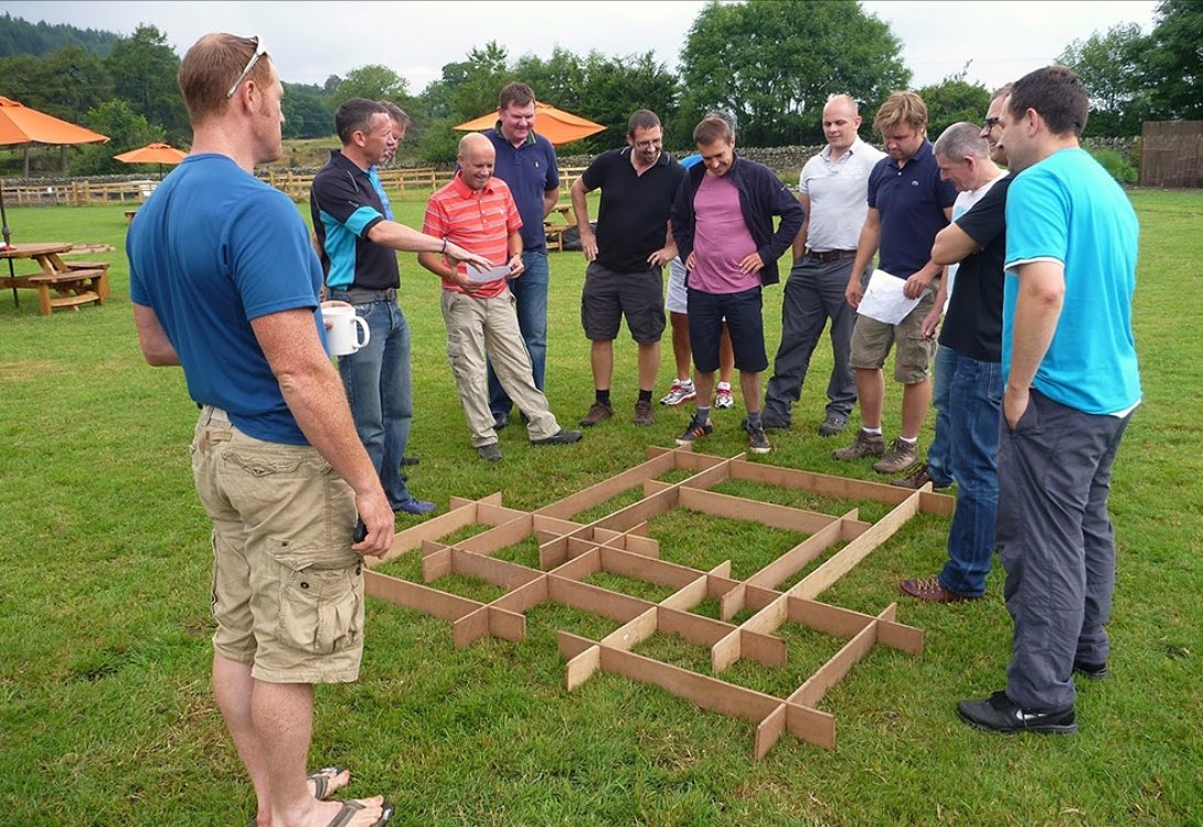 FilousLA's tweet image. Se acerca fin de año y todavía no agendaste tu Outdoor training? En Filous te ayudamos a pensar desde otro ángulo.