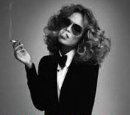 Smoking and #LeSmoking in <a href="/VogueJP/">VOGUE JAPAN</a> 🚬