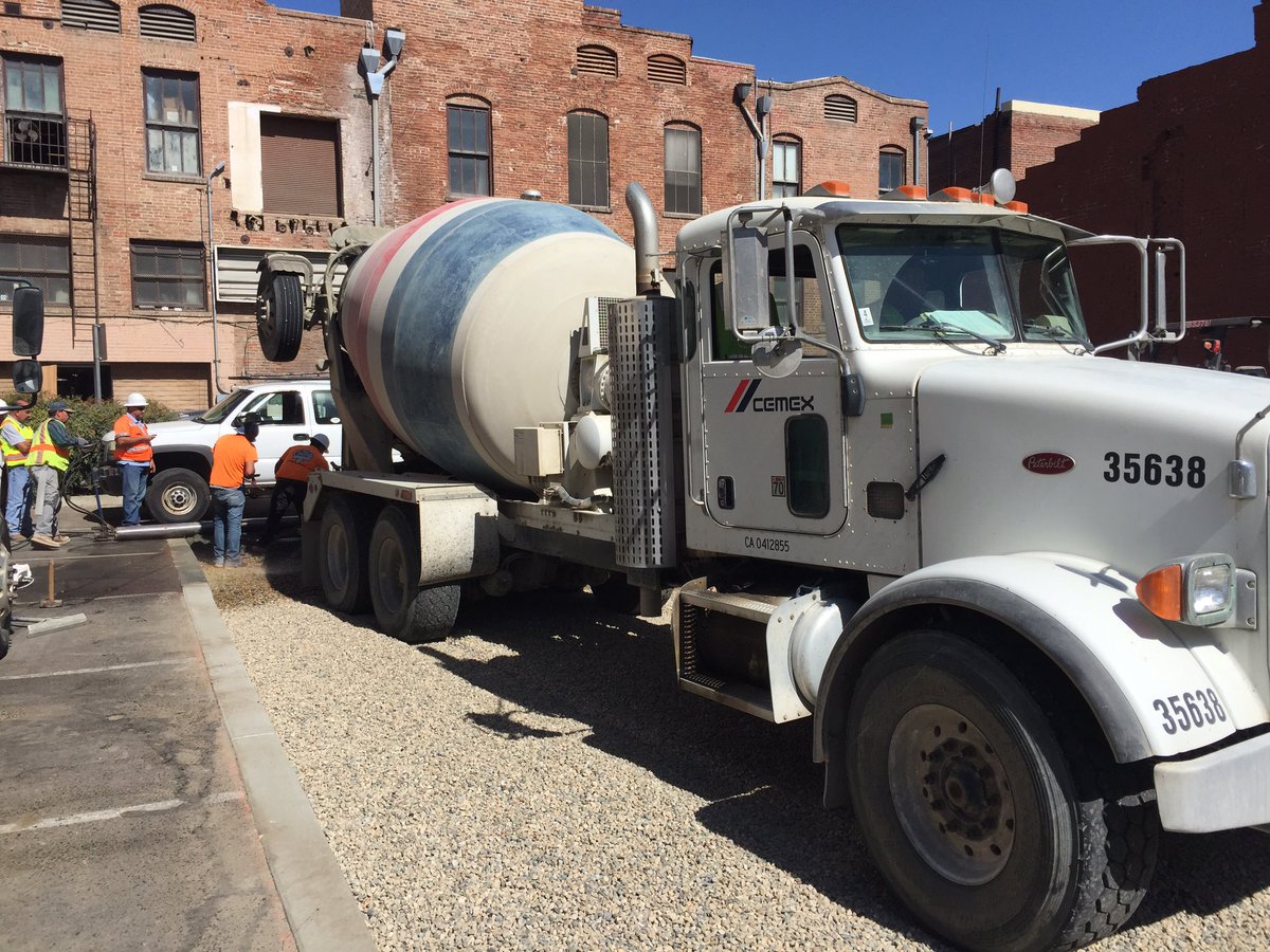 MorseTimothyd's tweet photo. Beginning of 8 Pervious Parking Lots in Visalia. https://t.co/cB4MKHDYke