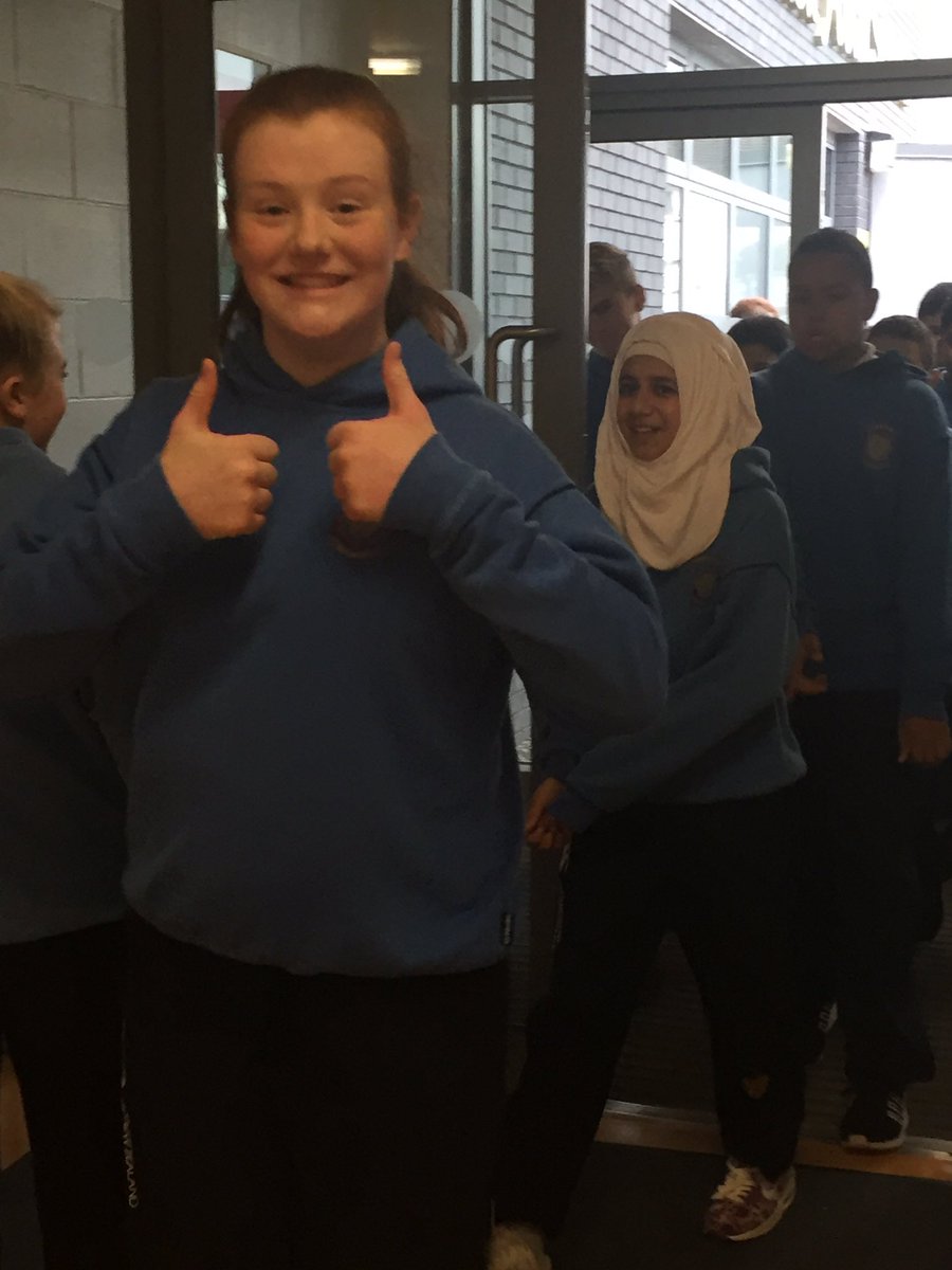 cpsetanta's tweet image. 1st years enjoying their walk this morning #active #meithealweek