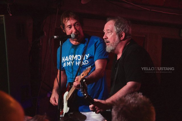 YellowMustangMM's tweet image. Cracking night with @Buzzcocks @stephen_diggle @FibbersYork last night #buzzcocks #manclegends #york More pics here bit.ly/2e8pMlb