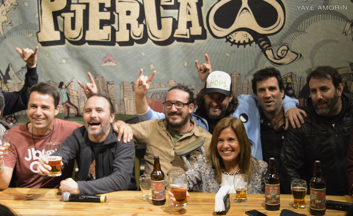 Entre Melodías (@entremelodias) on Twitter photo . <a href="/LaVela_Oficial/">La Vela Puerca</a> presentó la #CervezaPuerca y habló sobre el toque en #Atlanta | Por Yaye Amorin | goo.gl/yOtK8u #LaVela20Anos . <a href="/LaVela_Oficial/">La Vela Puerca</a> presentó la #CervezaPuerca y habló sobre el toque en #Atlanta | Por Yaye Amorin | goo.gl/yOtK8u #LaVela20Anos