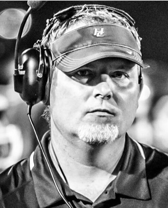 PonchoClubHC's tweet photo. “A coach will influence more lives in a year than most do in a lifetime.” -Billy Graham

Coach Dale Payne did just that. Rest in Peace🙏🏼 https://t.co/tRv5VbuFBV