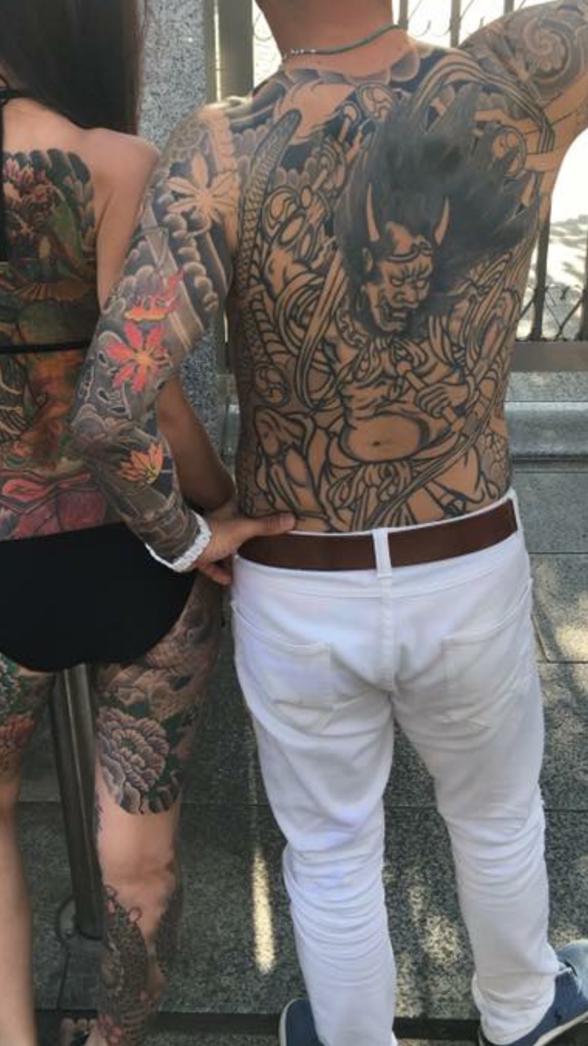 刺青愛好会official Ar Twitter いずれ背中何とかせんといかんよなー 刺青 文身 Tatoo タトゥー Japanesetattoo 総身彫り 雷神 カミナリ ゴロゴロ 刺青愛好会official Ar Twitter いずれ背中何とかせんといかんよなー 刺青 文身 Tatoo タトゥー Japanesetattoo 総身彫り 雷神 カミナリ ゴロゴロ