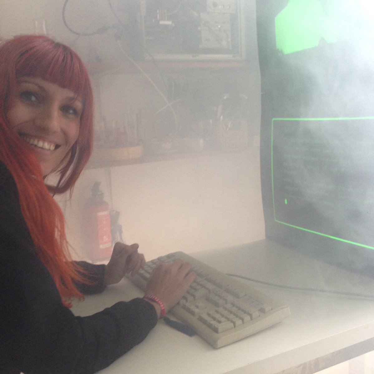 retuneberlin's tweet image. The fog room is open -adding mysticism to the Electronic Chaos Oracle @MarselC @ramin__ #LauraBenitezValero