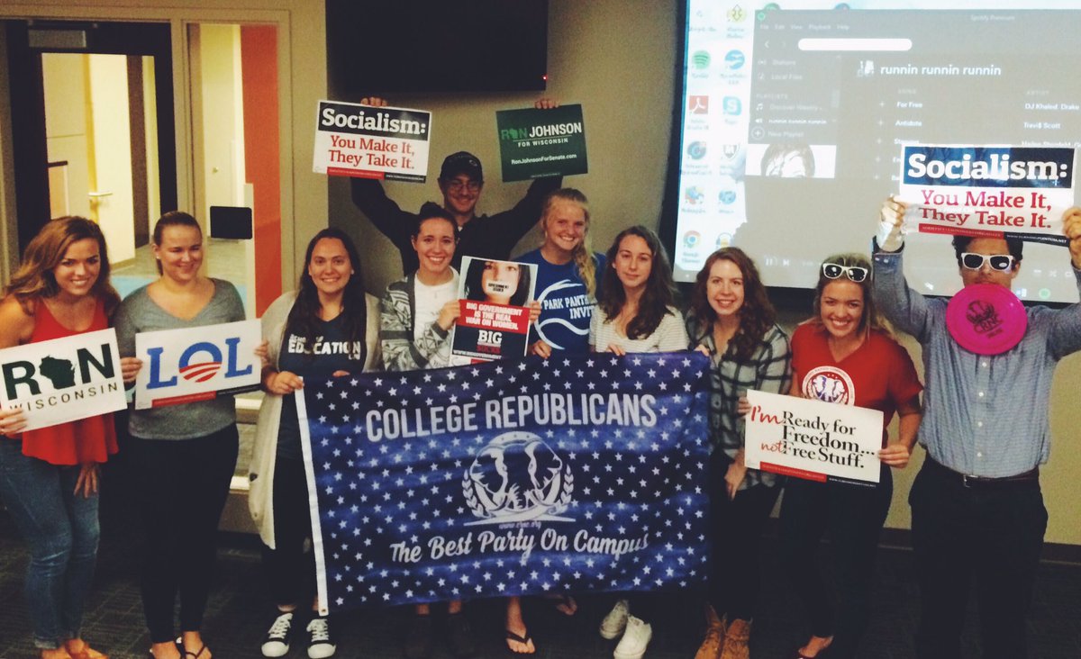 CUWCRS's tweet photo. This group loves freedom. Couldn't be more excited for a great year of #CollegeRepublicans! #cuwCRs https://t.co/zn71Gofyth