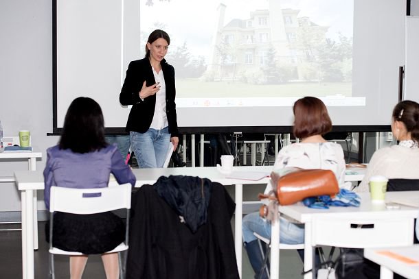 Design_Interio's tweet image. Открыт учебный год будущих event-декораторов в British Higher School of Art &amp;amp; Design design-interiors.net/otkryt-uchebny…