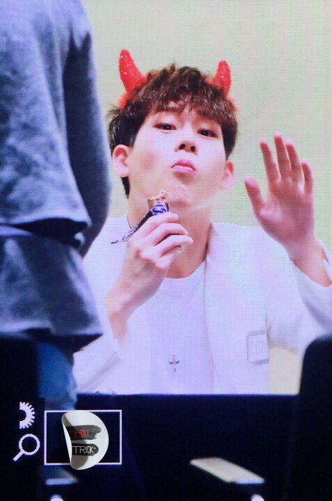 jooheoncom's tweet photo. [Preview]20161007 종로팬싸 #주헌 #JOOHEON #파이터 #Fighter #길티 #GUILTY #몬스타엑스 #Monsta_X #MONSTAX_FIGHTER @OfficialMonstaX https://t.co/qwC3e7zbhE