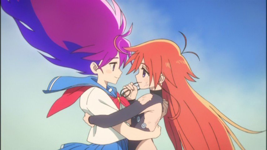 せっき على تويتر フリップフラッパーズ 1話感想 ものすごい動く 超作画 考えるな 感じろ Edのこだわりも すごく感じた 太ももが光るアニメな名作だ フリフラ アニメ Flipflappers