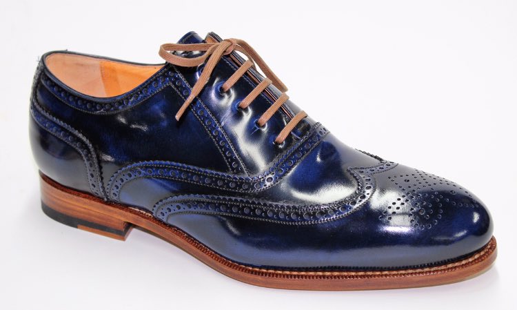 Zapalmansa's tweet photo. #Oxford Full Brogue con detalles. #bespoke #luxury #moda #home #modamadeinspain #modahombre #zapalmansa.com https://t.co/j4RCLAek3W