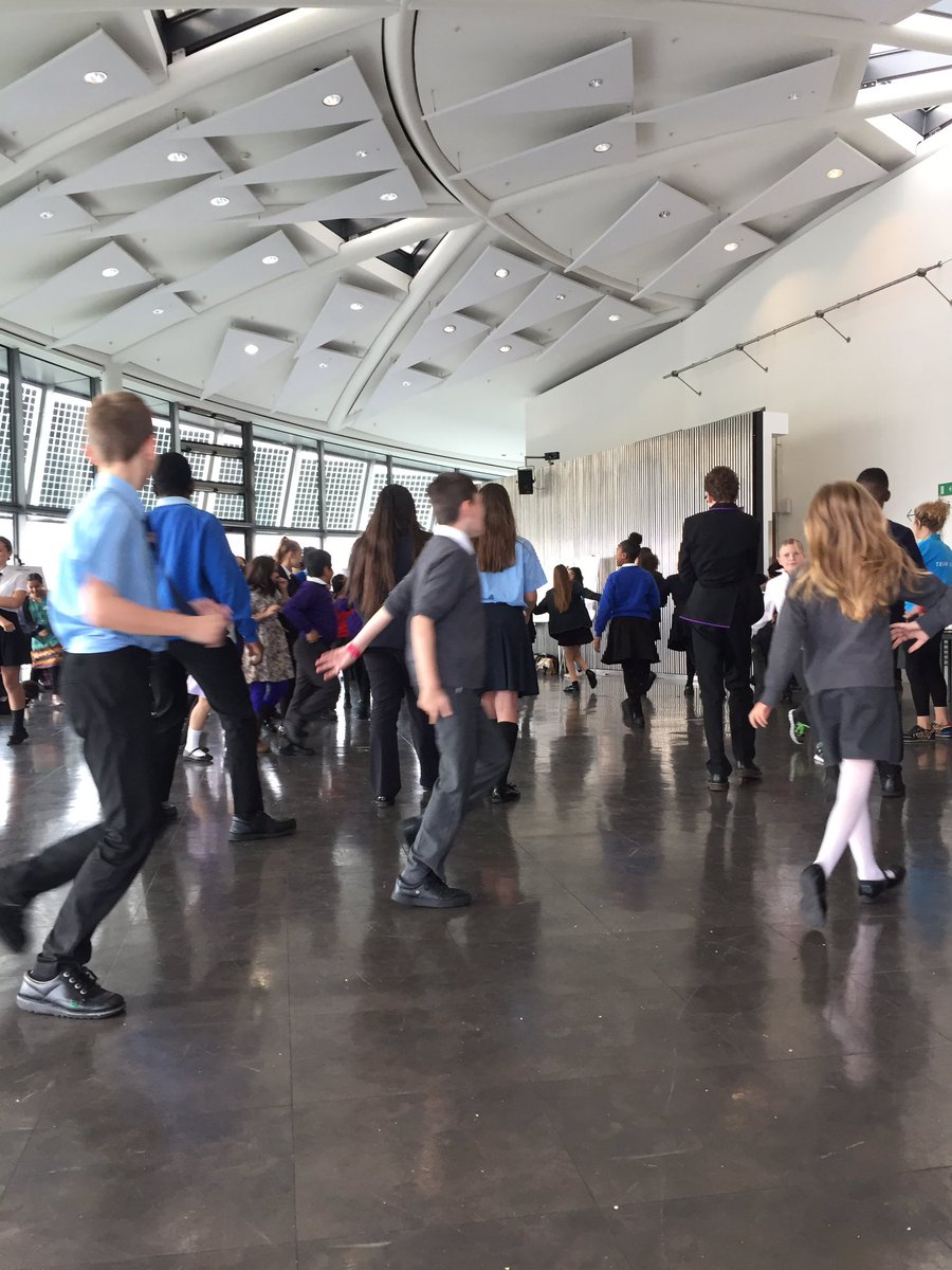 AndyBarrow2012's tweet photo. CARNAGE!!! (Good carnage) #Blob ....@ftc_uk #TeamBuilding with @TeamLDN #YoungLeaders in the LLR at City Hall. https://t.co/K63MKPuPkx