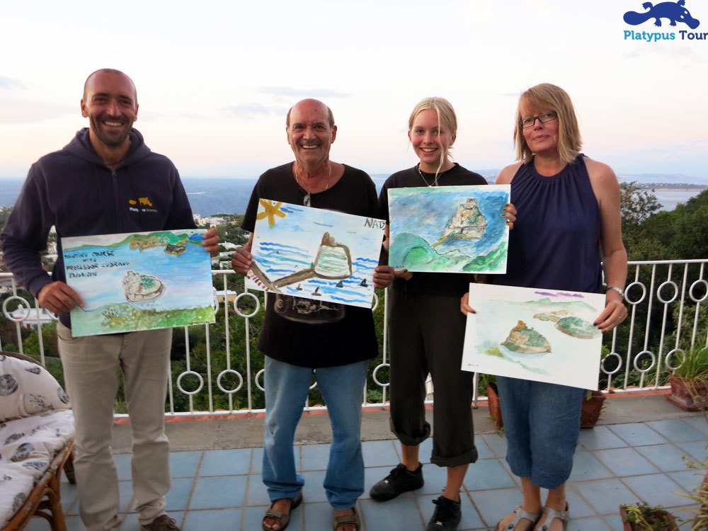 Local #artists will reveal some of their #secrets to paint your #picture! #Ischia has beautiful views <3 #learninbytravelling #platypustour
