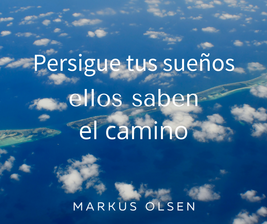 MORAPLEX's tweet photo. Descansar para #soñar 😉RT @markusolsenbags: Sigue soñando y viaja todo lo que puedas!
#markusolsen #viernes https://t.co/oICLL6KadP