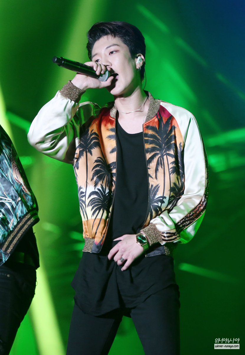 #WINNER #위너 #EXIT #이승훈 
오랜만이에요😍