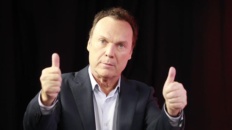 SarahLecoeuvre's tweet image. Découvrez les bonnes feuilles du livre de Julien Lepers sur les coulisses de son éviction tvmag.lefigaro.fr/programme-tv/d… via @TVMag