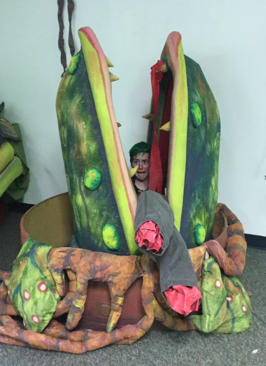 adelSTEM's tweet photo. Look out for man-eating plants! #ConantHC #ConantCougars https://t.co/onRm0pASTf