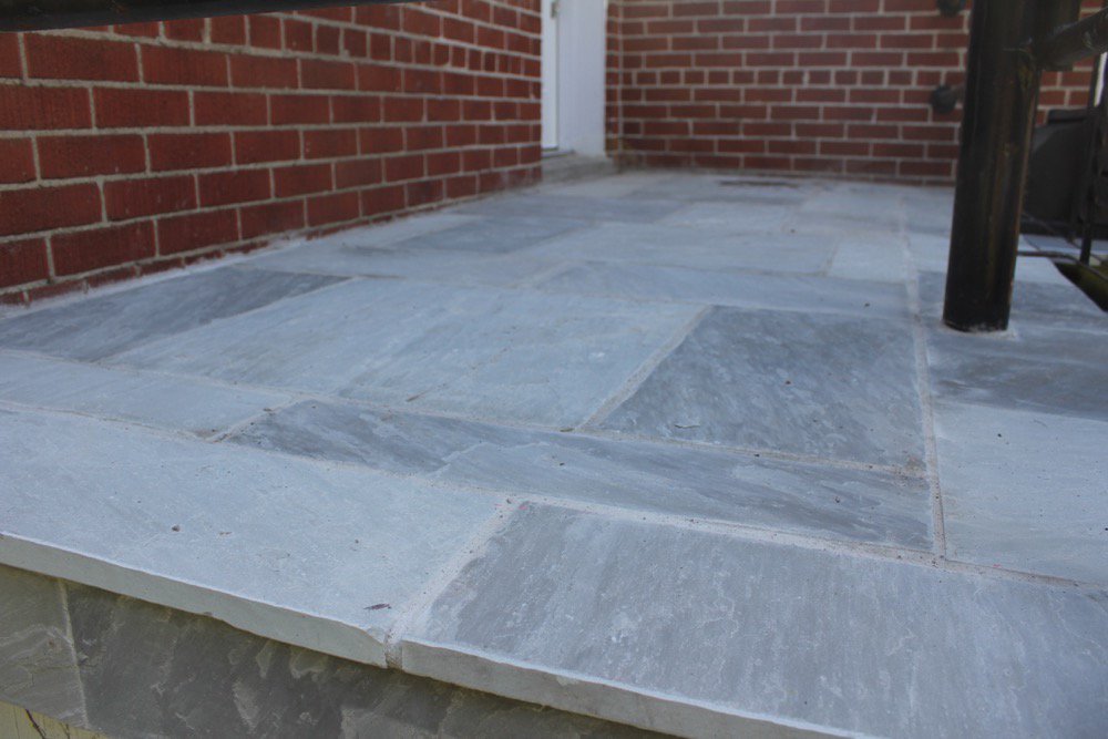 MrInterlock's tweet photo. Square Cut #MrInterlock #DoItOnceDoItRight #FlagstoneFridays https://t.co/MvcjRQSmp4