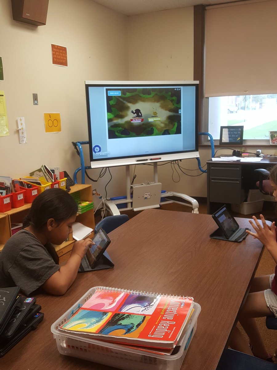 ReadingRealm's tweet photo. Check out our high tech comprehension review. https://t.co/dlGXqDawkF