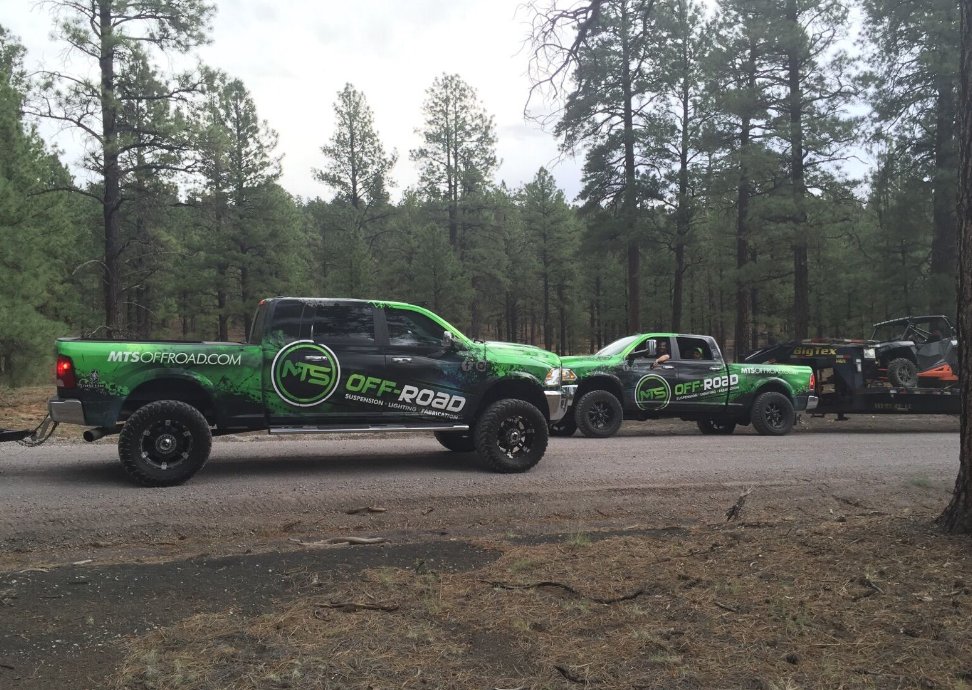 mtsoffroad's tweet photo. "Hey man, I like your truck."

"Thanks!"

#mtsoffraod #gamerespectgame #offroad #4x4 #bromance #utv #atv #custom #parts #adventure #trucks https://t.co/tiqp3QTAqW