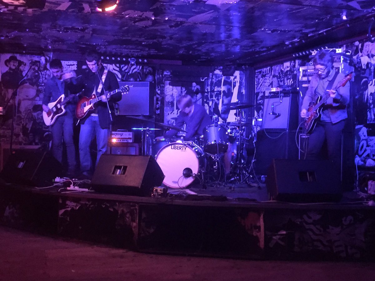 Game on. <a href="/TheHeavyJets/">The Heavy Jets</a> are kicking off the night @wearethinktank