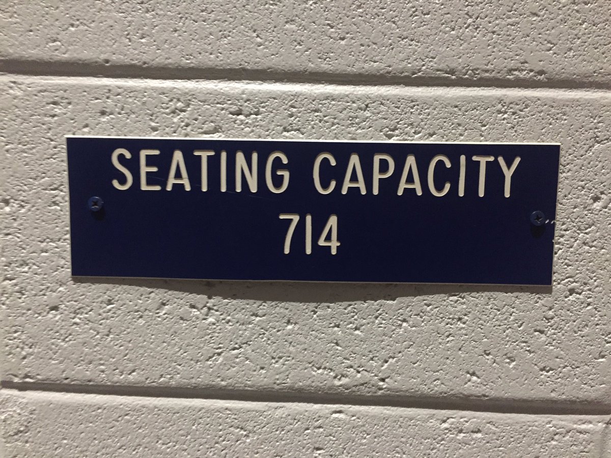bgproudfoot's tweet photo. Factastic PACKED house at North High School in @cityofappleton. #biggestaudienceyet #atcapacity https://t.co/64NiGdhJQW