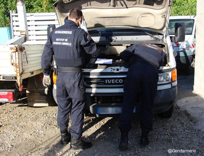 Voir l'image sur Twitter