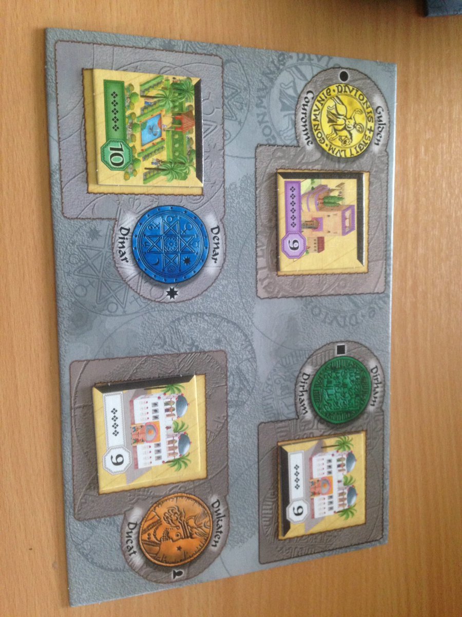 GriffinResult's tweet photo. Just a quick of #Alhambra #boardgames ##2playermode #gamergirl #gaming https://t.co/E8Pi1rcrKp