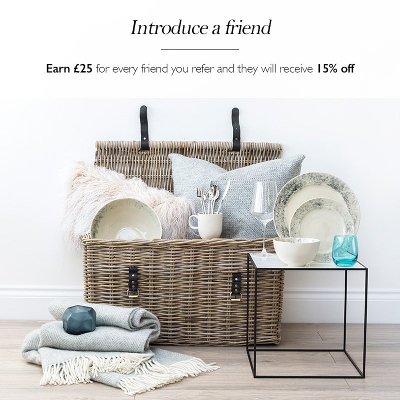 Have you heard? We just LOVE to reward you and your friends! bit.ly/2duRCXx