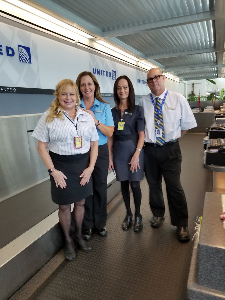 ShellBelle8888's tweet photo. Great day at United in RSW!  @weareunited #beingunited https://t.co/iW7dOaYie0