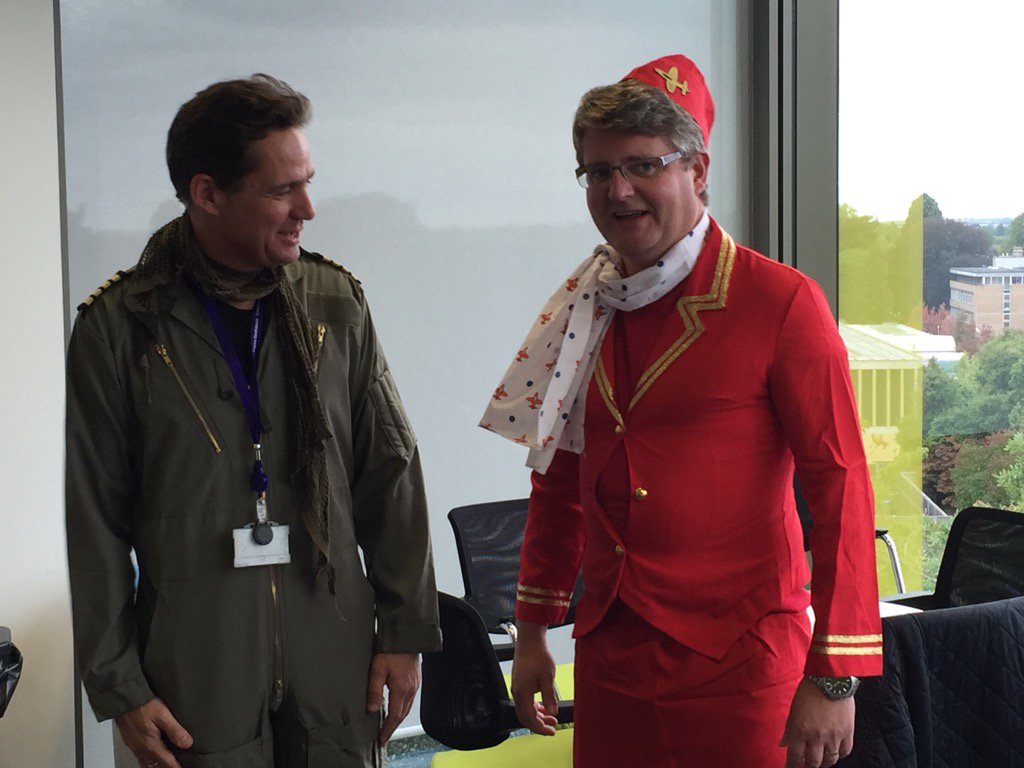 If this doesn't earn me some extra donations I am giving up! Me &amp; <a href="/lestrangemeakin/">Charles le Strange M</a> ready for <a href="/ByteNight/">ByteNight 💫💭</a> tonight