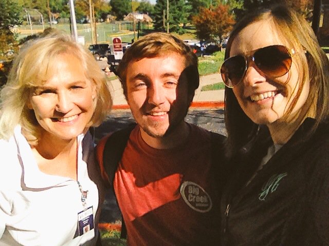 SCHS_CCC's tweet photo. Beautiful day to be on @EKUAdmissions campus! Thanks for a great visit #RocketAlumn #SCHSClass2017 @Rocket_Guidance https://t.co/qxYbWUYQ7V