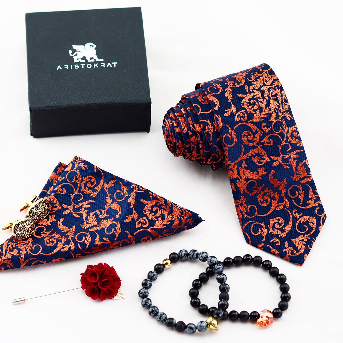 ARISTOKRAT_AU's tweet photo. Aristokrat's Orange Obsession #Tie and #PocketSqaure 😍
#mensfashion #Suits #accessories https://t.co/y5pg7cI3RI