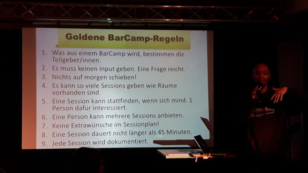 frausonnig's tweet image. #echat16 Wissen wie&apos;s geht: Goldene BarCampRegeln - es geht los!