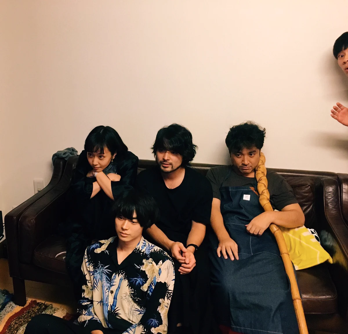 君らが見るんかいｗｗｗ『勇者ヨシヒコ』を見る『勇者ヨシヒコ』のキャストの面々ｗｗｗ