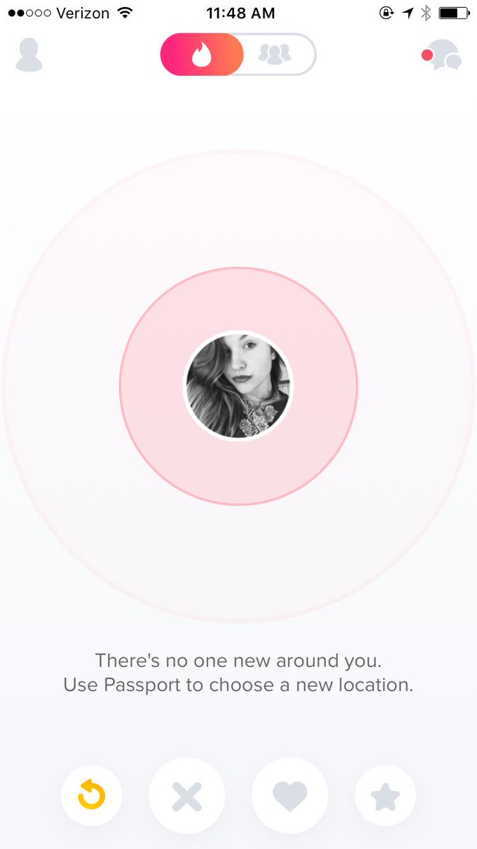 morgancarol_'s tweet photo. Using tinder at home is the equivalent of how it felt to try to find someone at HHS. #noonenew https://t.co/cxTsTURrr3