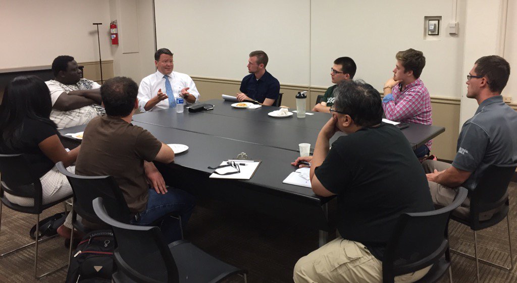 MikeNockBW's tweet photo. Really valuable @LaunchNET_BW meeting last night with Ted Theofrastous, Managing Atty of @CWRU's @IpVenture Clinic https://t.co/UA1mAzBtuK