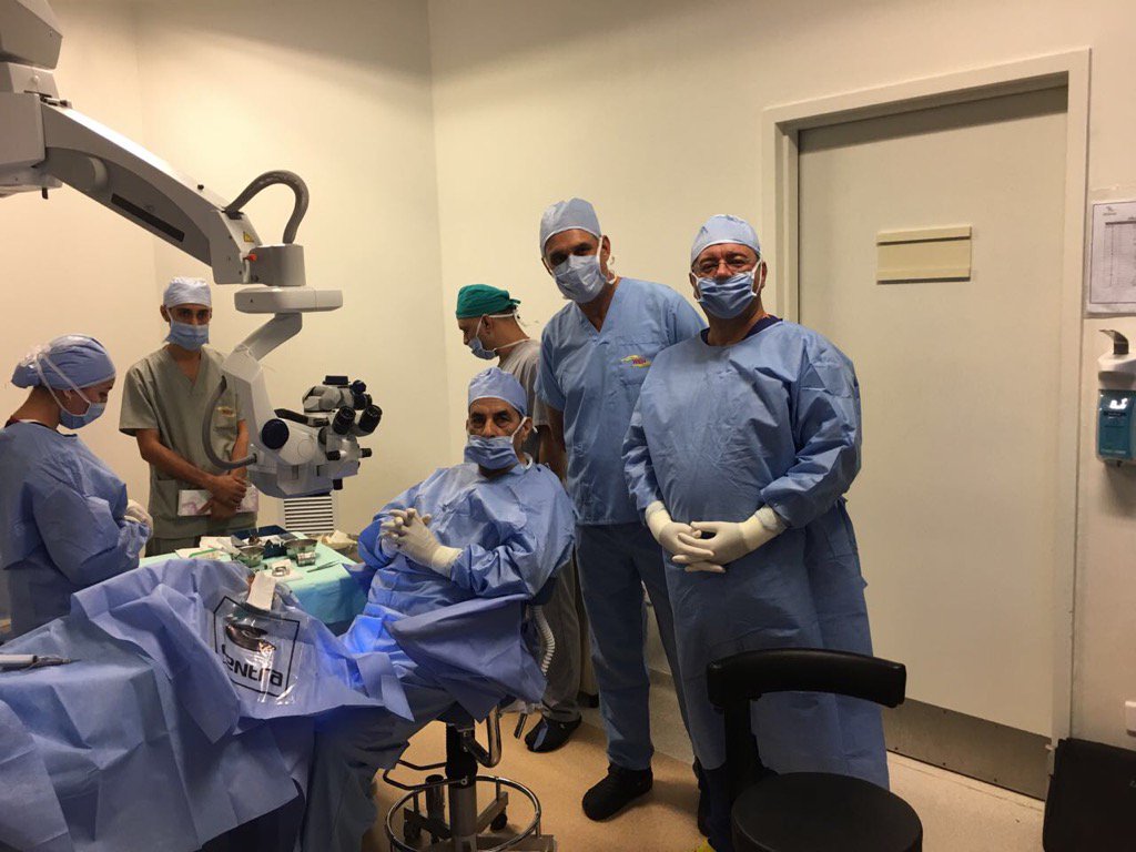 eyeandlaser's tweet photo. DALK #cornea #grafting Al Watany Eye Hospital Egypt #Cairo @EyeLaserClinic @JuandreKruger5 with legend dr Anwar https://t.co/PfVcvA5ubQ