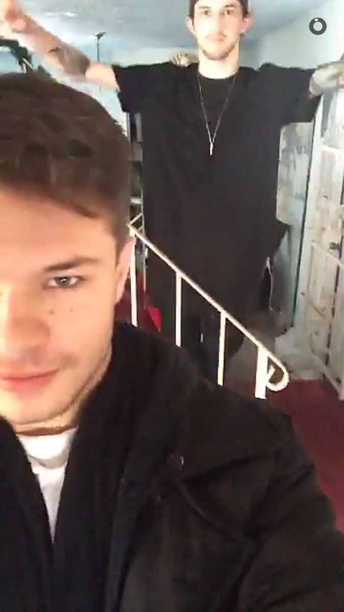 JonBrickFans's tweet photo. #JonSpam part 12 https://t.co/6Kes1KYZtf
