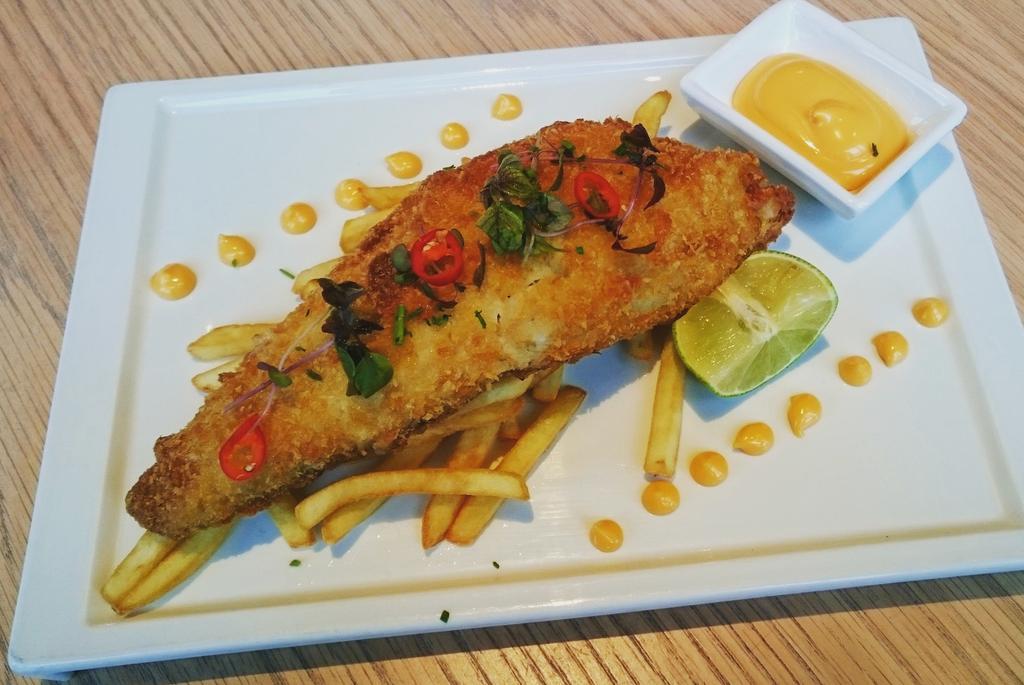 chikitchenfood's tweet photo. Thank #Cod it's #Fryday! Kick off #SeafoodWeek at Chi Kitchen, with this twist on a classic... Asian fish and chips! https://t.co/rI1ZpbQZ3T