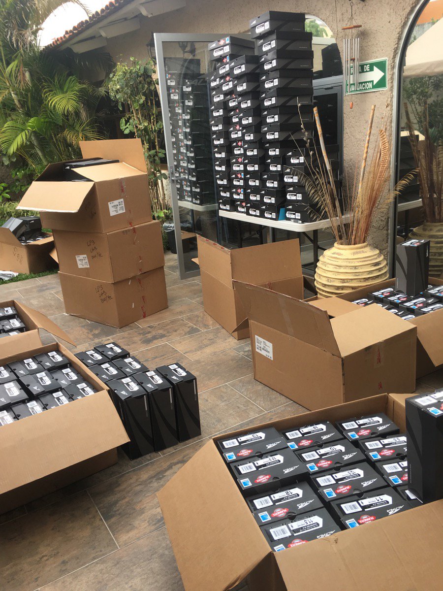 AltraRunningMX's tweet image. Pásele por los nuevos productos que Altra Running tiene para ustedes, ¡recien desempacados! 
 altrarunning.com.mx
 #ZeroDrop #ZeroLimits