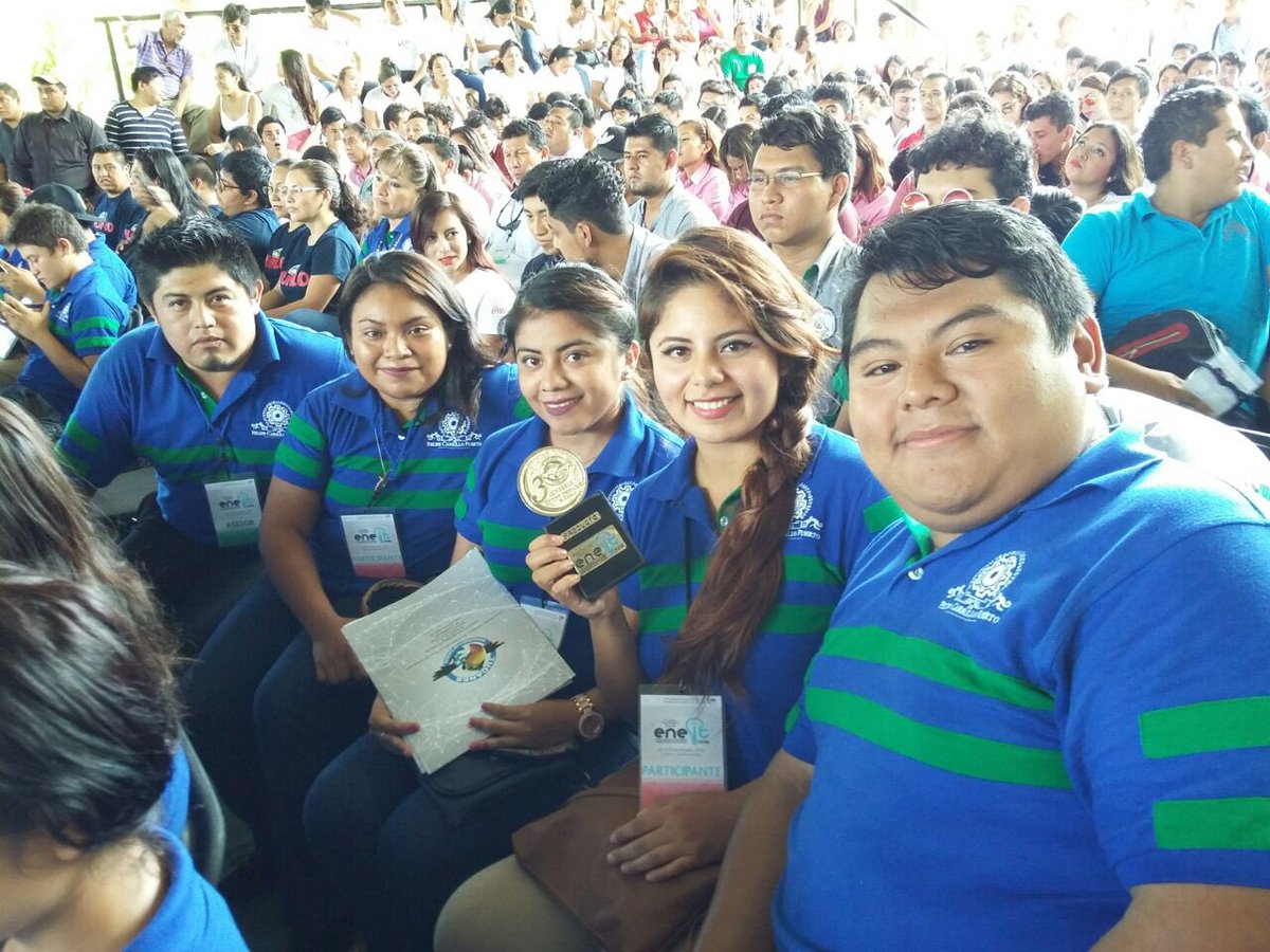 tecnm_fcp's tweet photo. @Conacyt_MX Gracias a su apoyo 4 de nuestros equipos clasifican al nacional #ENEIT2016 #FomentoalasVocacionesCientíficas @educacionqr 👏🏻 https://t.co/3v3ngHS1WS