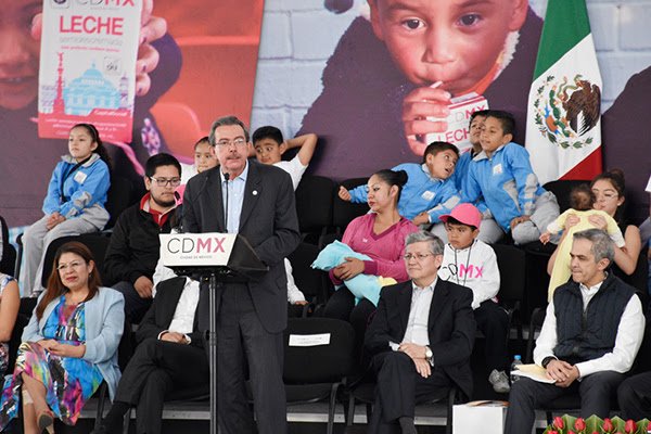 Invertir en la #alimentación y nutrición de la #niñez es la mejor inversión que una sociedad puede hacer: <a href="/FAOMexico/">FAO México</a> bit.ly/2cXfuUI