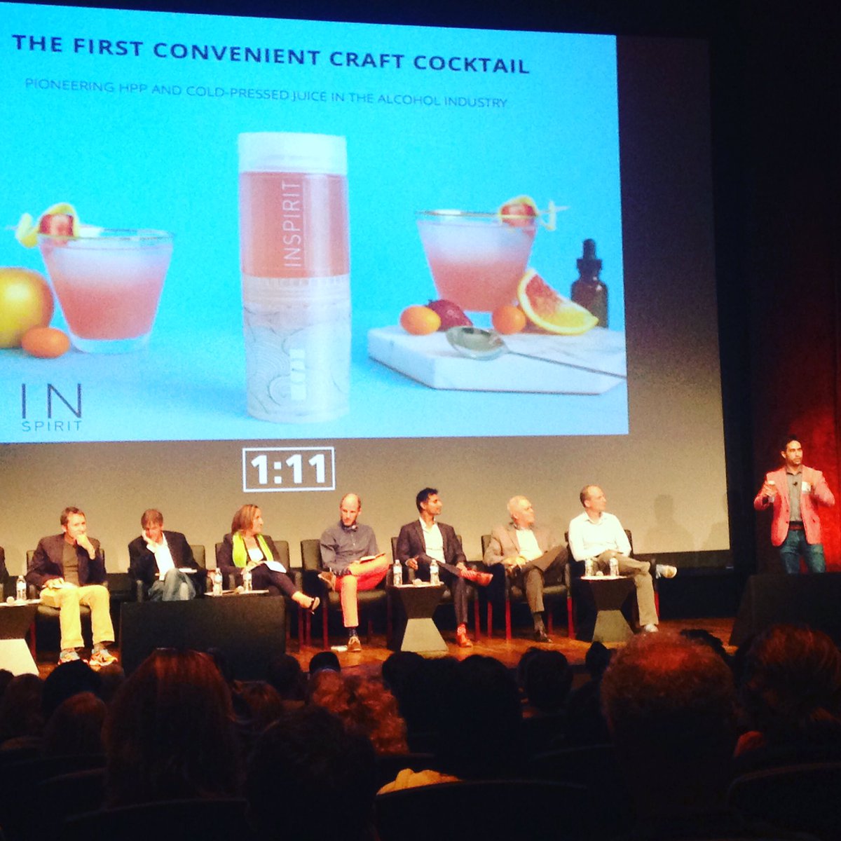 DrinkInSpirit's tweet photo. Spreading the gospel of #mixology #craftcocktails @Techcoastangels #quickpitch2016 Amazing reception afterwards https://t.co/mSE9oqD7Zl